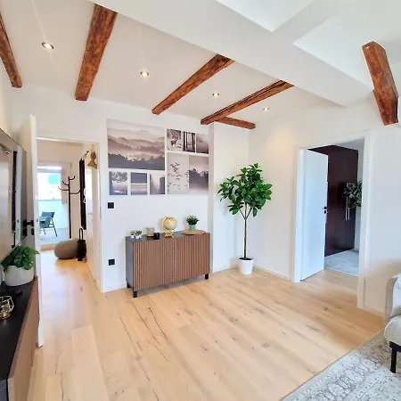 Moderne In * 그라츠