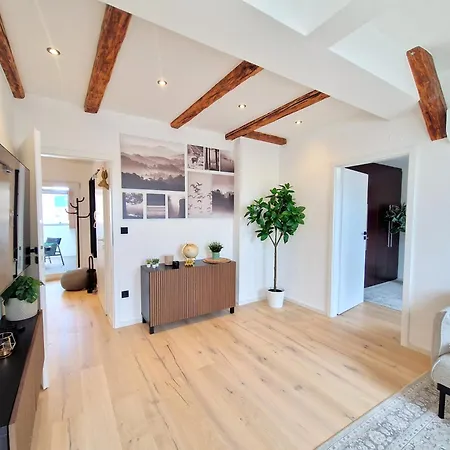 Moderne In Lejlighed *